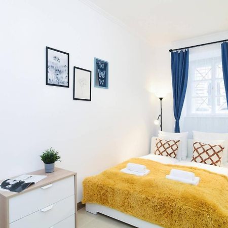 Very Central Apartment Close To Basilica Budapeste Exterior foto